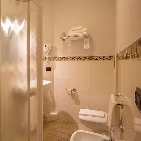Hotel La Bergamina - *